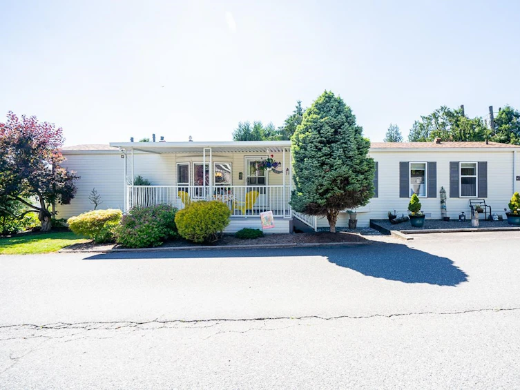 54-52324 Yale Road, Chilliwack, BC, V0X 1X1 - 2