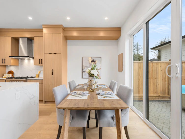 334 E 35th Avenue, Vancouver, BC, V5W 1A8 - 10