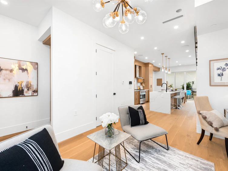 334 E 35th Avenue, Vancouver, BC, V5W 1A8 - 11