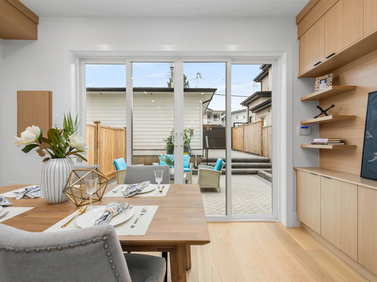 334 E 35th Avenue, Vancouver, BC, V5W 1A8 - 31