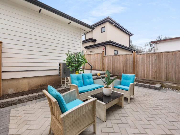 334 E 35th Avenue, Vancouver, BC, V5W 1A8 - 36