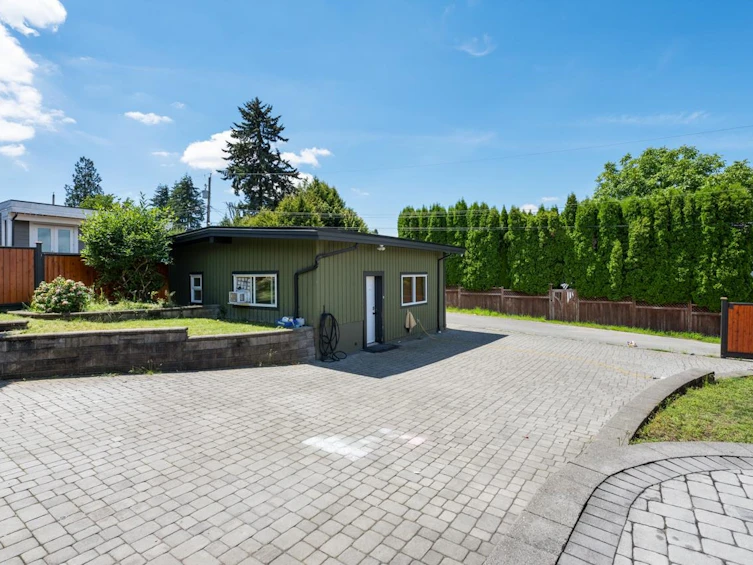 11385 136a Street, Surrey, BC, V3R 3C4 - 36