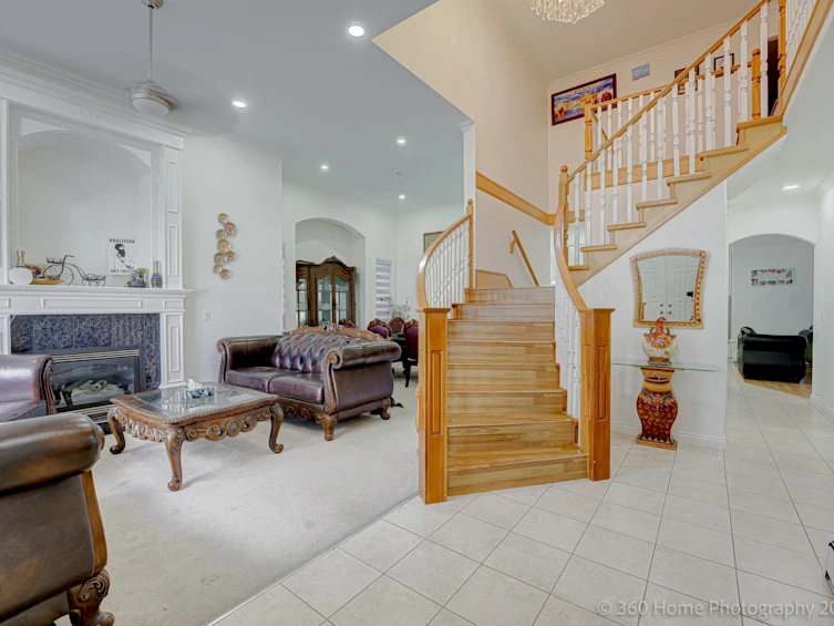 9129 122 Street, Surrey, BC, V3V 8C9 - 2