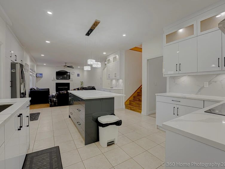 9129 122 Street, Surrey, BC, V3V 8C9 - 17