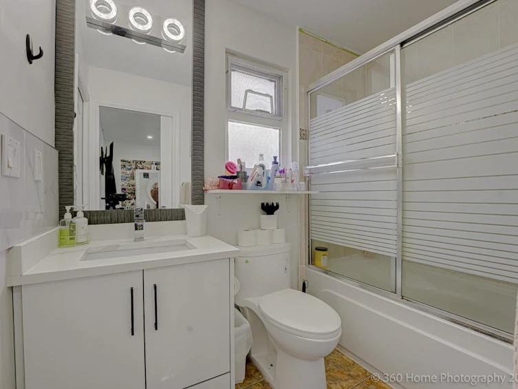 9129 122 Street, Surrey, BC, V3V 8C9 - 21
