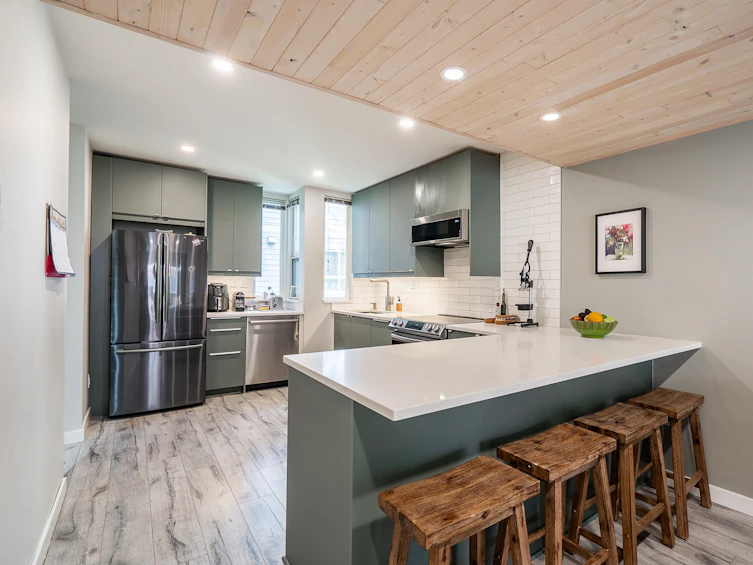 7-1535 St. Georges Ave Avenue, North Vancouver, BC, V7L 3J6 - 5