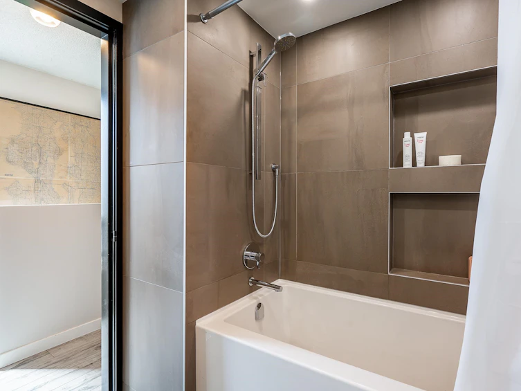 7-1535 St. Georges Ave Avenue, North Vancouver, BC, V7L 3J6 - 19