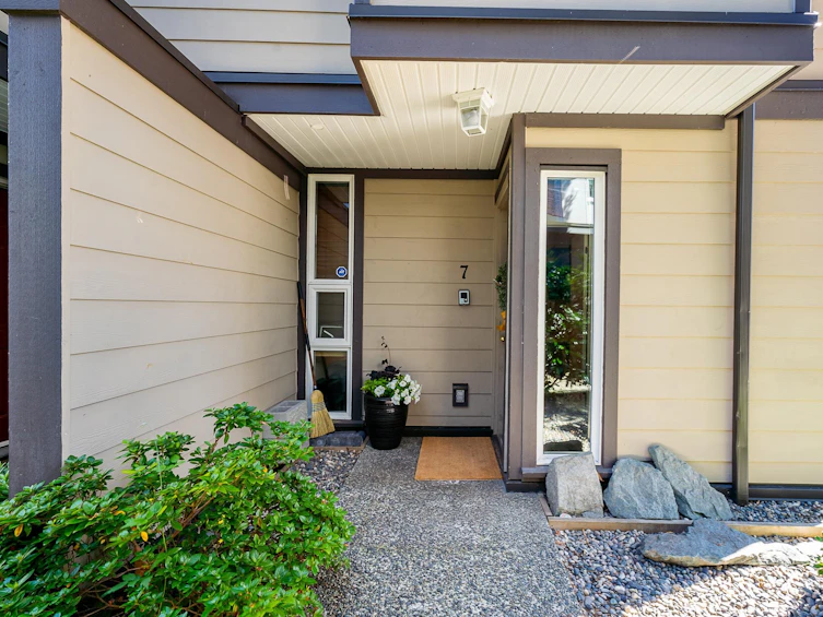 7-1535 St. Georges Ave Avenue, North Vancouver, BC, V7L 3J6 - 24