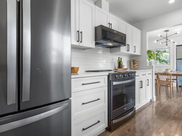 3347 Omineca Court, Abbotsford, BC, V2S 8K9 - 11