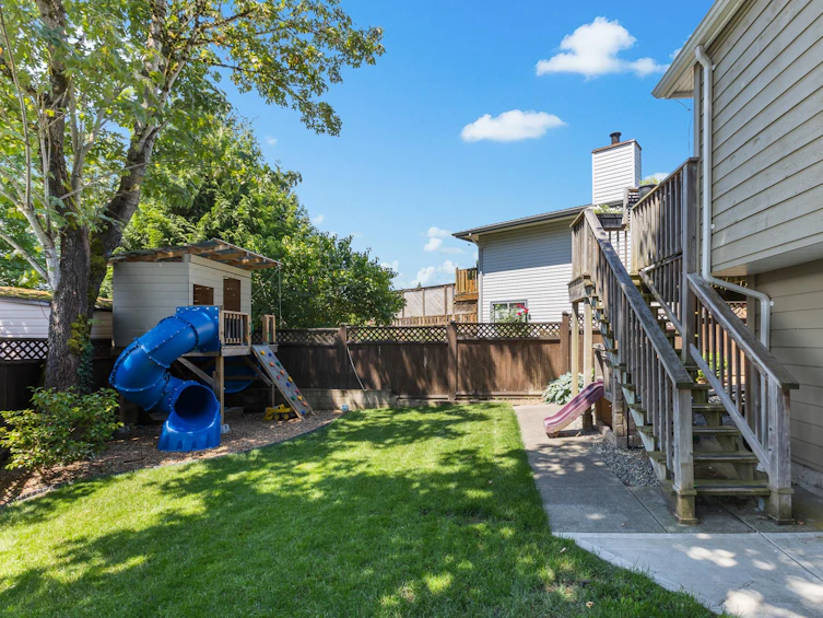 3347 Omineca Court, Abbotsford, BC, V2S 8K9 - 32