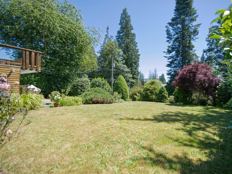 1108 Grandview Road, Gibsons, BC, V0N 1V3 - 32