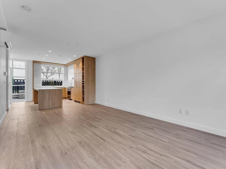 1001-6085 Irmin Street, Burnaby, BC, V5J 5C5 - 3