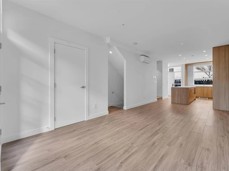 1001-6085 Irmin Street, Burnaby, BC, V5J 5C5 - 4