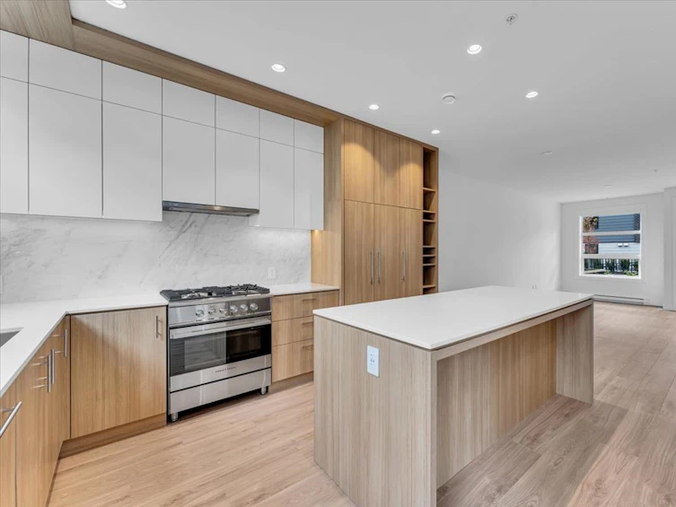 1001-6085 Irmin Street, Burnaby, BC, V5J 5C5 - 8
