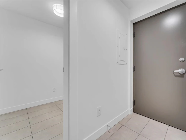1001-6085 Irmin Street, Burnaby, BC, V5J 5C5 - 31