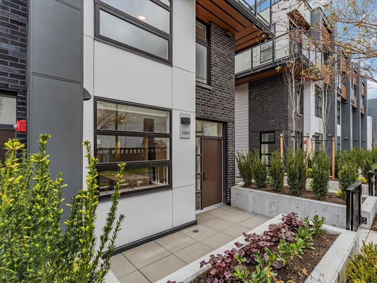 1001-6085 Irmin Street, Burnaby, BC, V5J 5C5 - 33