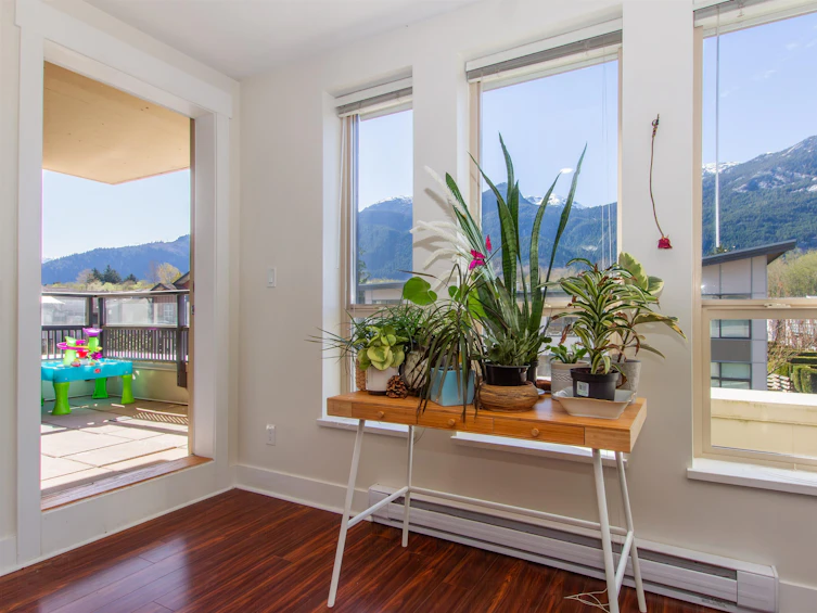 207-1211 Village Green Way, Squamish, BC, V8B 0R7 - 7