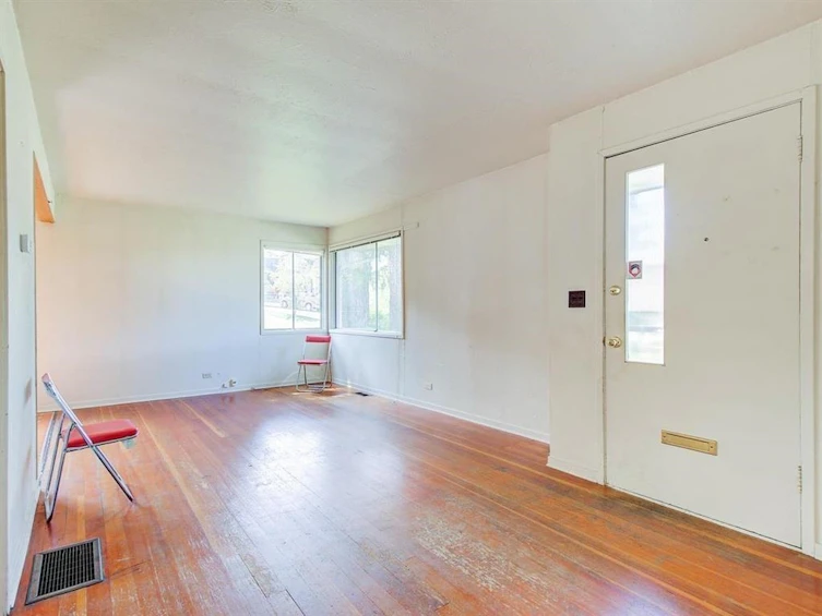 3581 Haida Drive, Vancouver, BC, V5M 3Y9 - 7