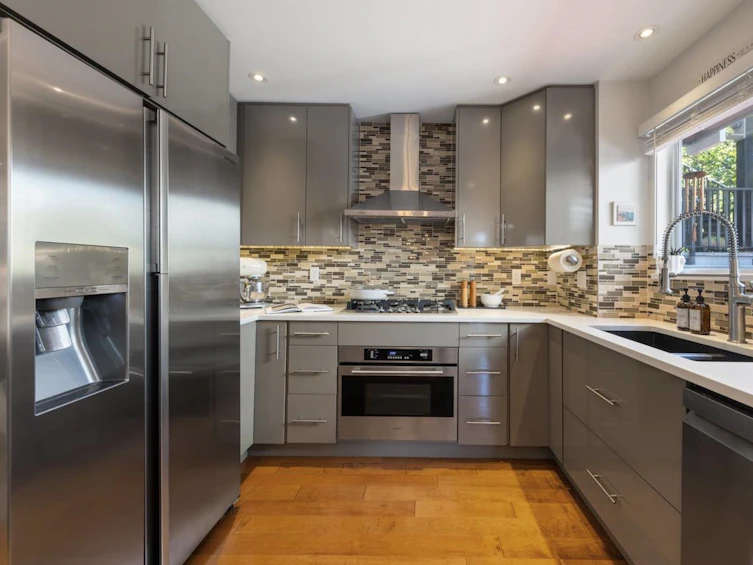 3111 West 6th Avenue, Vancouver, BC, V6K 1X5 - 11