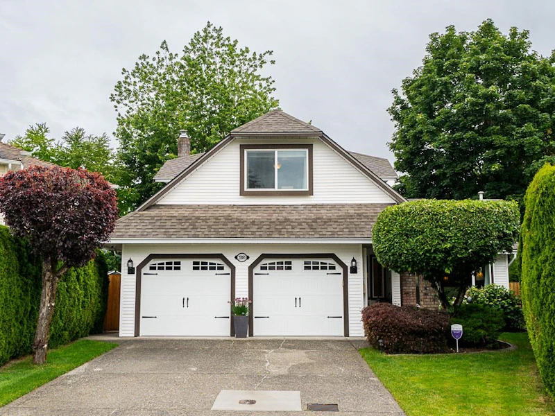 21085 92a Avenue, Langley BC V1M 2C2