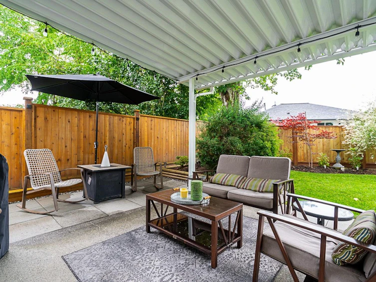 21085 92a Avenue, Langley, BC, V1M 2C2 - 21