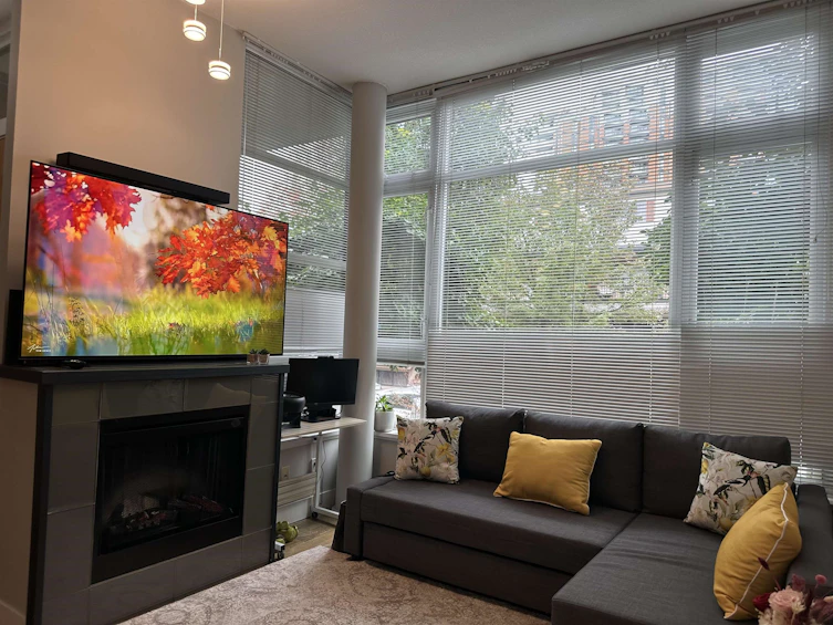 282 E 11th Avenue, Vancouver, BC, V5T 2C3 - 2