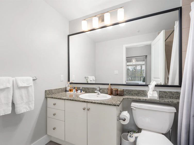 220-100 Capilano Road, Port Moody, BC, V3H 5M9 - 19