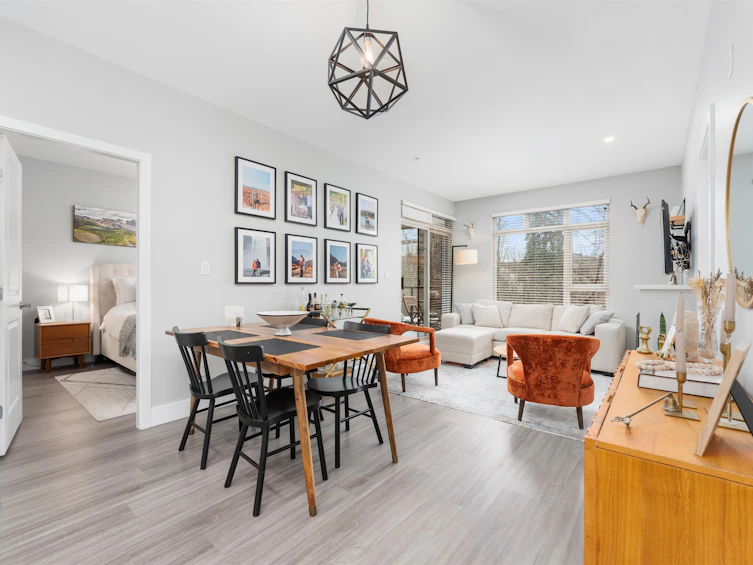 220-100 Capilano Road, Port Moody, BC, V3H 5M9