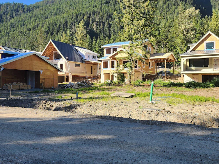 HG181B Old Hope Princeton Highway, Hope, BC, V0X 1L0 - 3