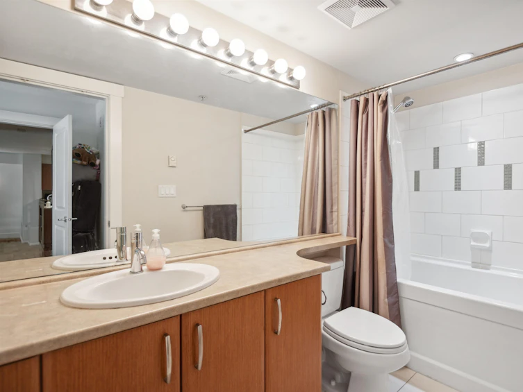 115-4723 Dawson Street, Burnaby, BC, V5C 0A7 - 17