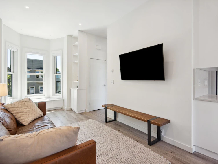 521 Union Street, Vancouver, BC, V6A 2B7 - 8