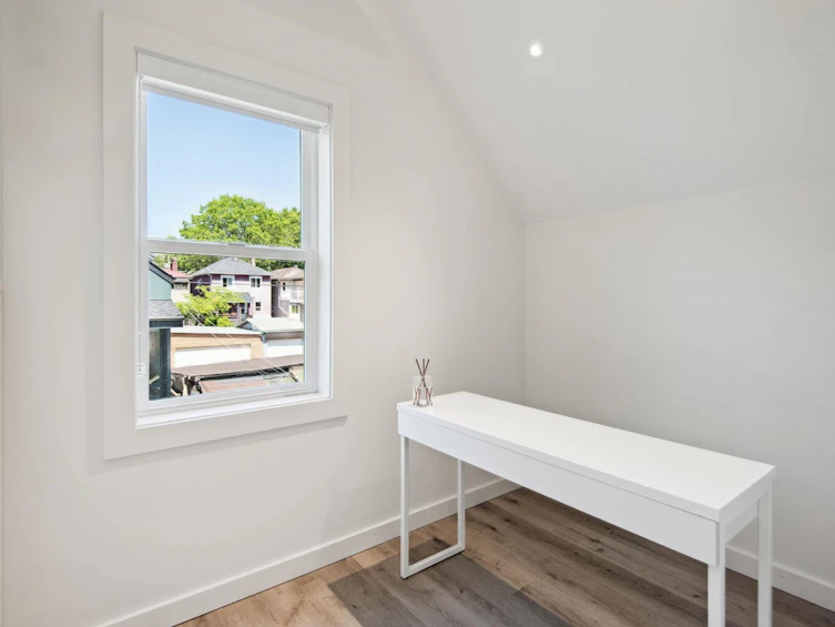 521 Union Street, Vancouver, BC, V6A 2B7 - 24