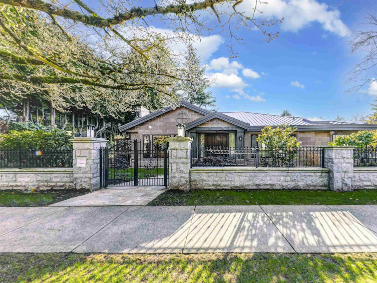 1196 West 54th Avenue, Vancouver, BC, V6P 1N1