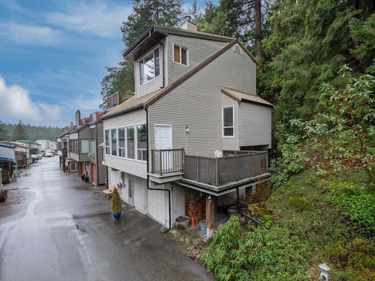 2-5471 Secret Cove Road, Pender Harbour Egmont, BC, V7Z 1G8 - 3