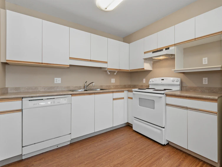 103-8537 Young Road, Chilliwack, BC, V2P 4P2 - 12