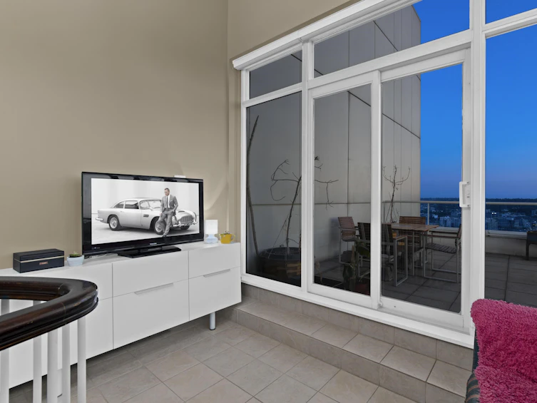 3503-198 Aquarius Mews, Vancouver, BC, V6Z 2Y4 - 17