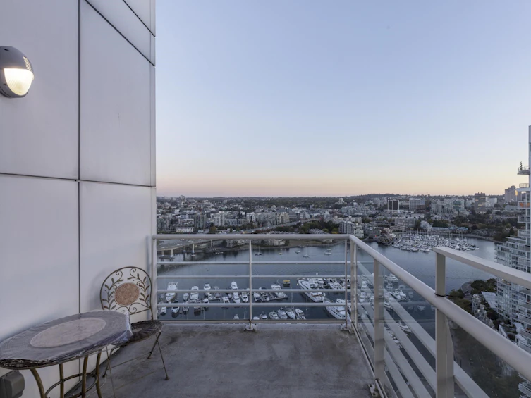 3503-198 Aquarius Mews, Vancouver, BC, V6Z 2Y4 - 19