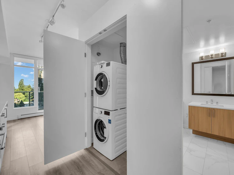 818-13350 Central, Surrey, BC, V3T 0S1 - 7