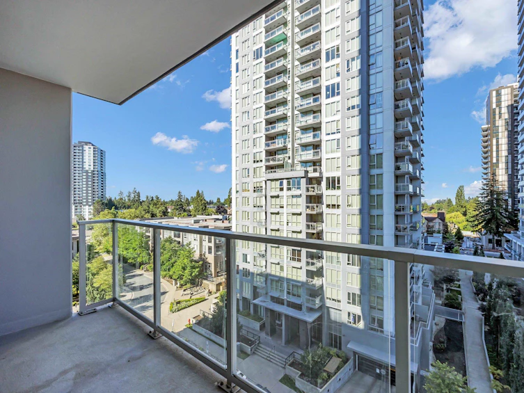 818-13350 Central, Surrey, BC, V3T 0S1 - 11