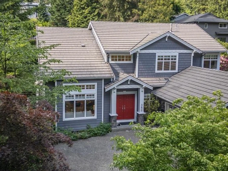 382 Cartelier Road, North Vancouver, BC, V7N 4H6 - 2