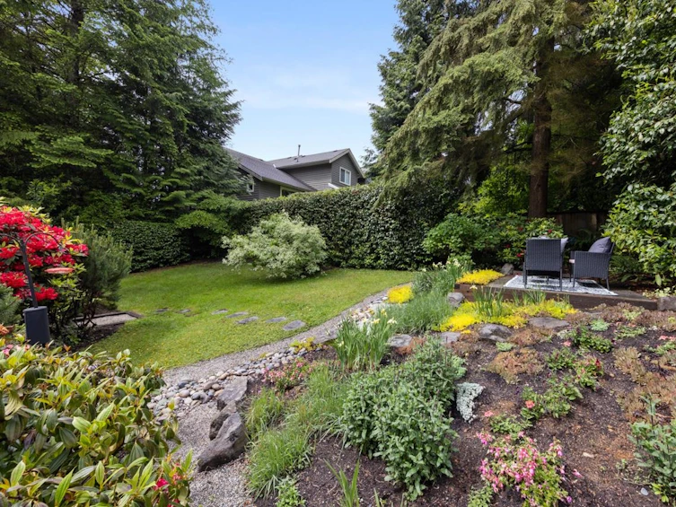 382 Cartelier Road, North Vancouver, BC, V7N 4H6 - 17