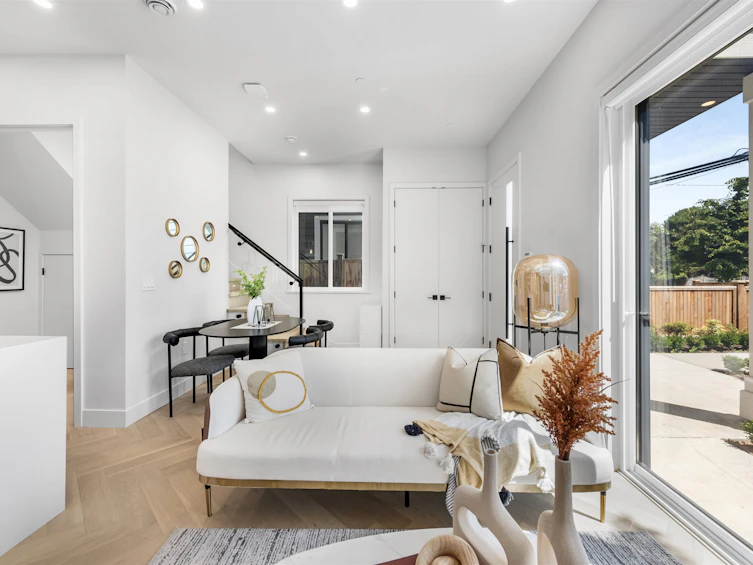 3361 Kaslo Street, Vancouver, BC, V5M 2R1 - 10