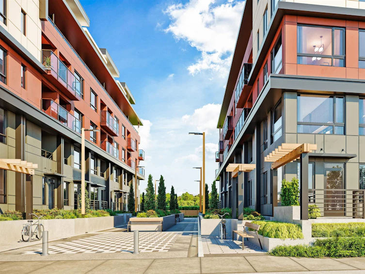 W210-13838 108, Surrey, BC