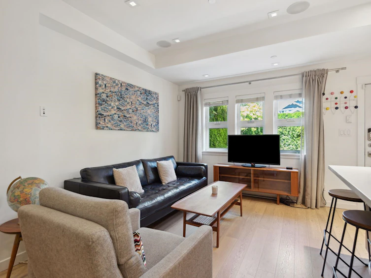 723 Union Street, Vancouver, BC, V6A 2C3 - 6