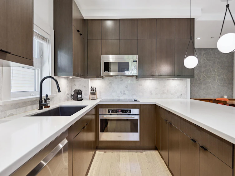 723 Union Street, Vancouver, BC, V6A 2C3 - 9