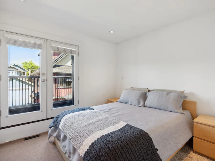 723 Union Street, Vancouver, BC, V6A 2C3 - 11