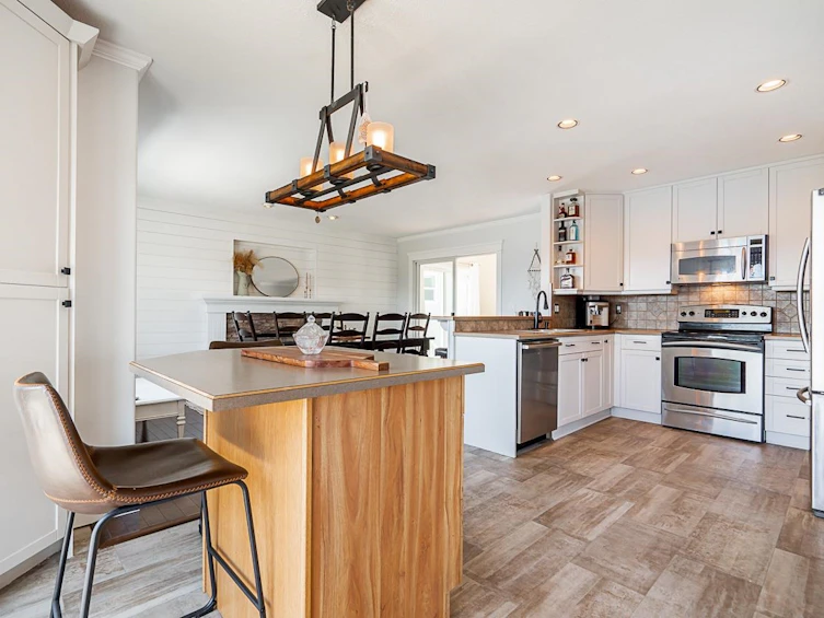 33527 12th Avenue, Mission, BC, V2V 6Z6 - 7