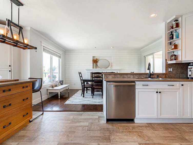 33527 12th Avenue, Mission, BC, V2V 6Z6 - 8