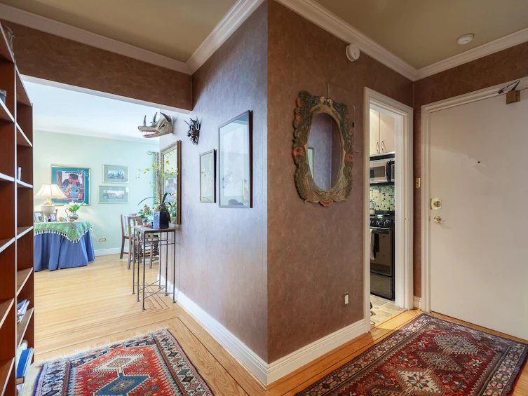 103-1878 Robson Street, Vancouver, BC, V6G 1E3 - 3