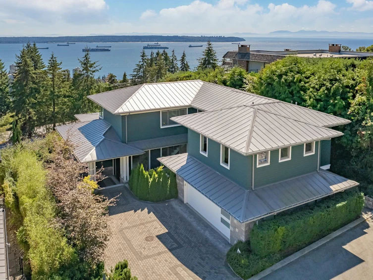 2101 Union Court, West Vancouver, BC, V7S 0B1